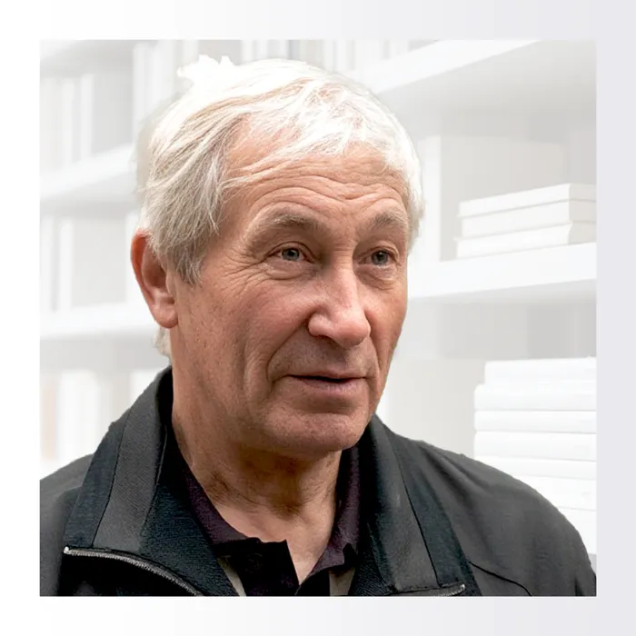 СУСЛОВ Аркадий Павлович – педагог, организатор туристического движения, коллекционер.
