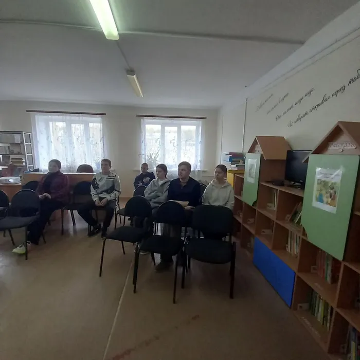 Час знакомства «Война глядит сквозь книжные страницы»
