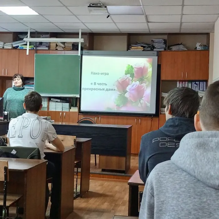 В честь прекрасных дам.